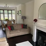 College Road, Birmingham M5 M6, 3 Bedrooms Parking Garden